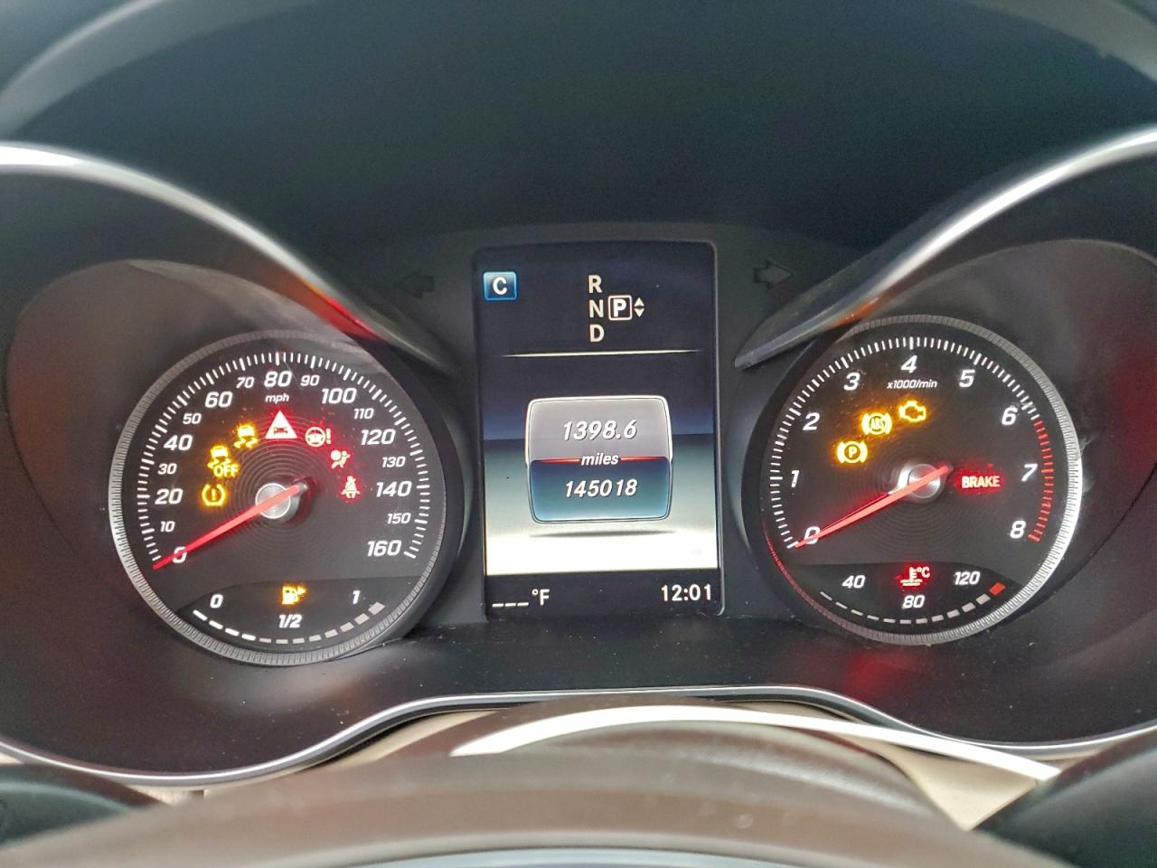 Mercedes-Benz C-Class 300 4matic Image 9