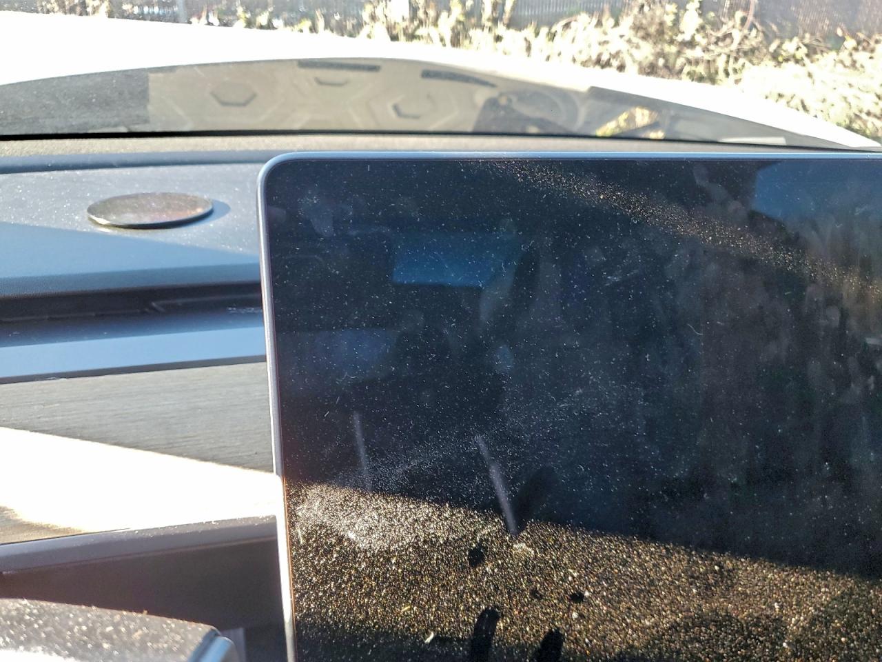 Tesla Model 3 Image 12