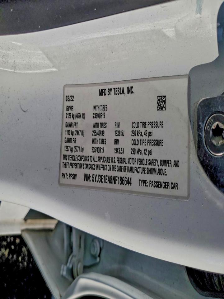 Tesla Model 3 Image 3