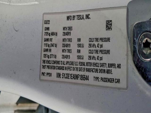 Tesla Model 3 Image 3