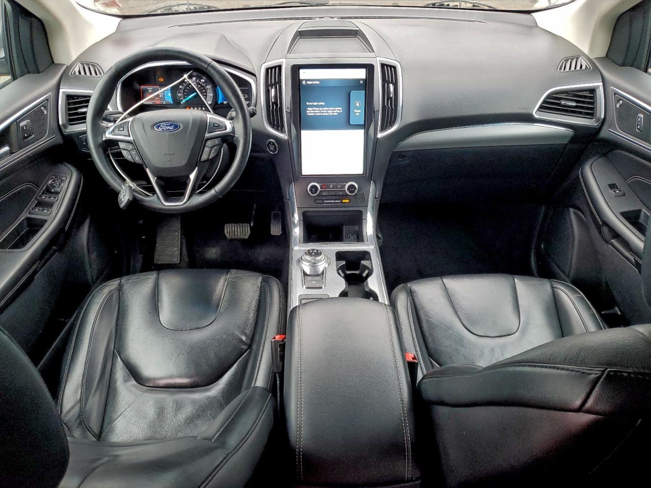 Ford Edge Titanium Image 11