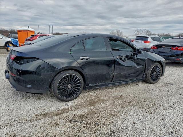 Mercedes-Benz Cla-class 250 4matic Image 3