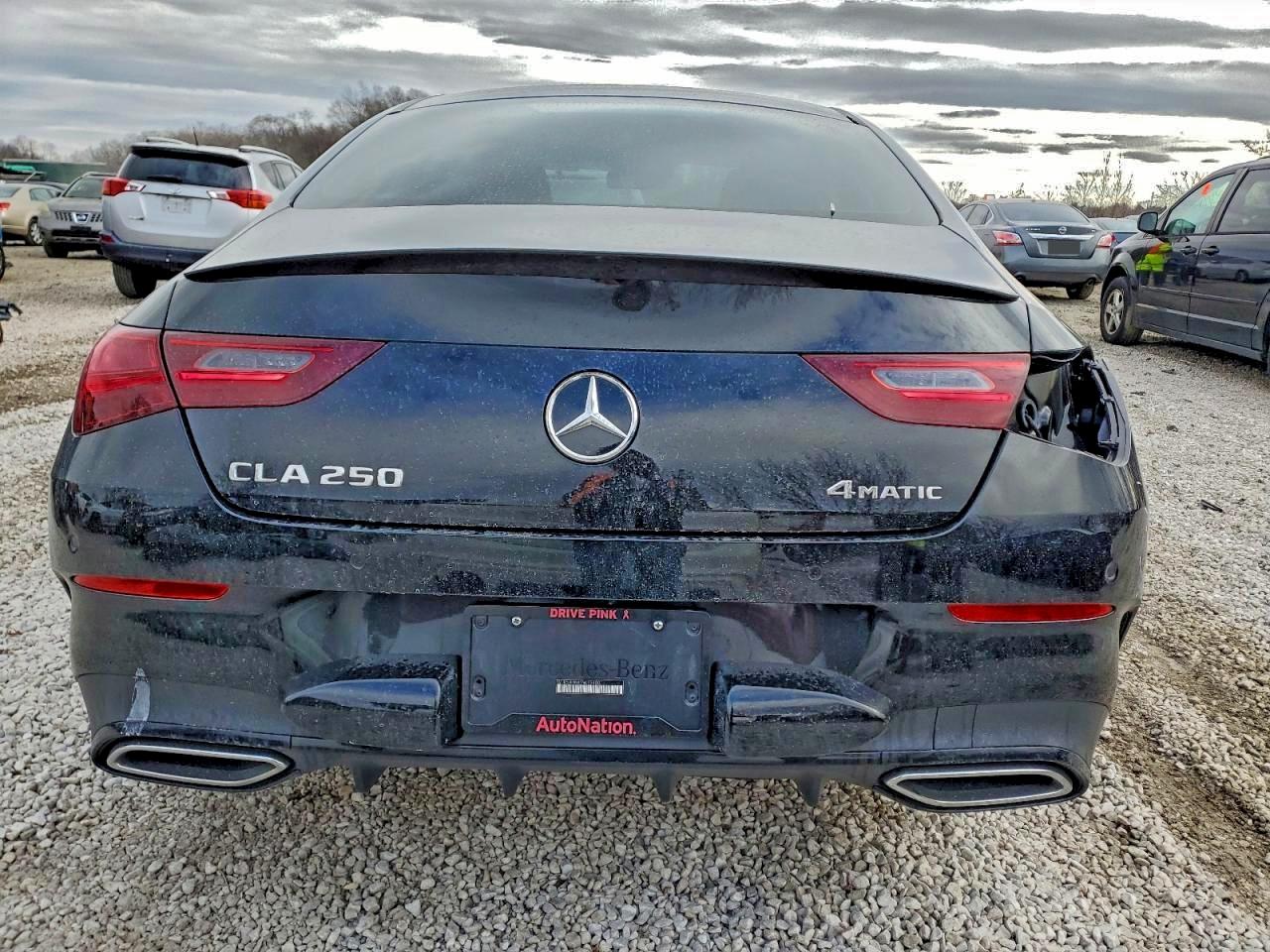 Mercedes-Benz Cla-class 250 4matic Image 4