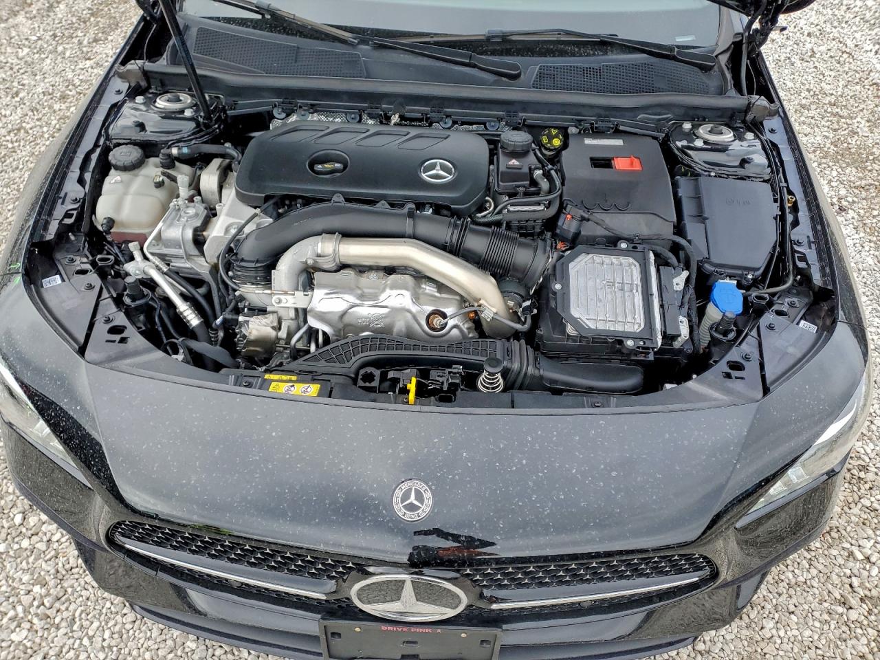 Mercedes-Benz Cla-class 250 4matic Image 8