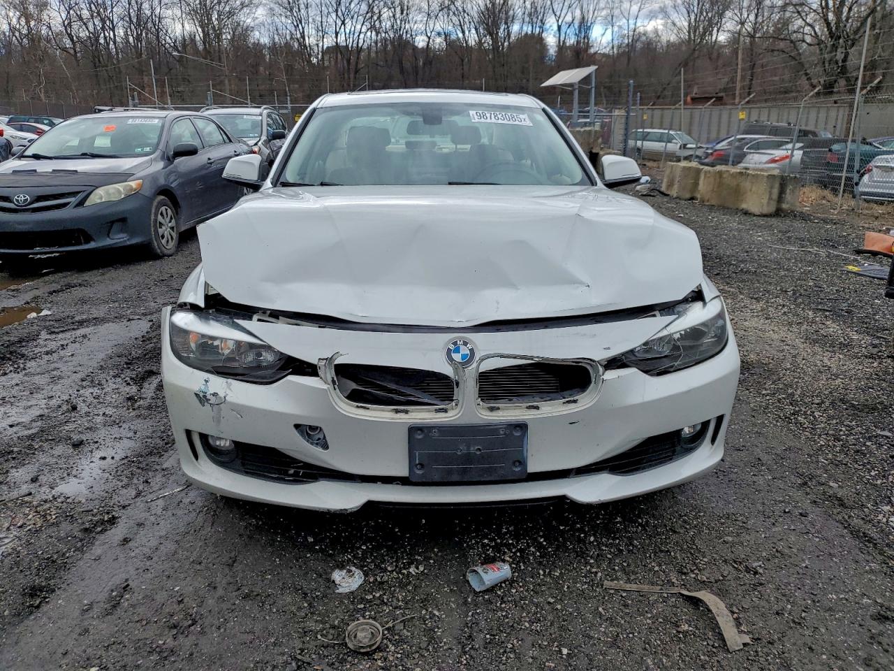 BMW 3 Series Xi Image 11