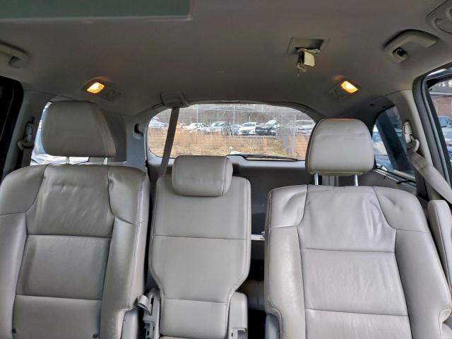 Honda Odyssey Touring Image 10
