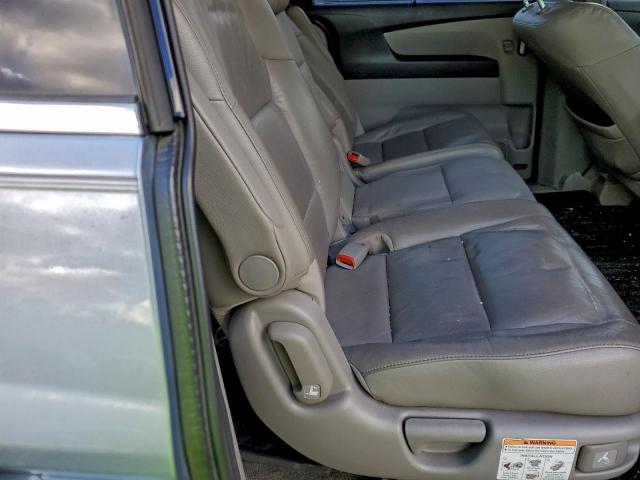 Honda Odyssey Touring Image 8