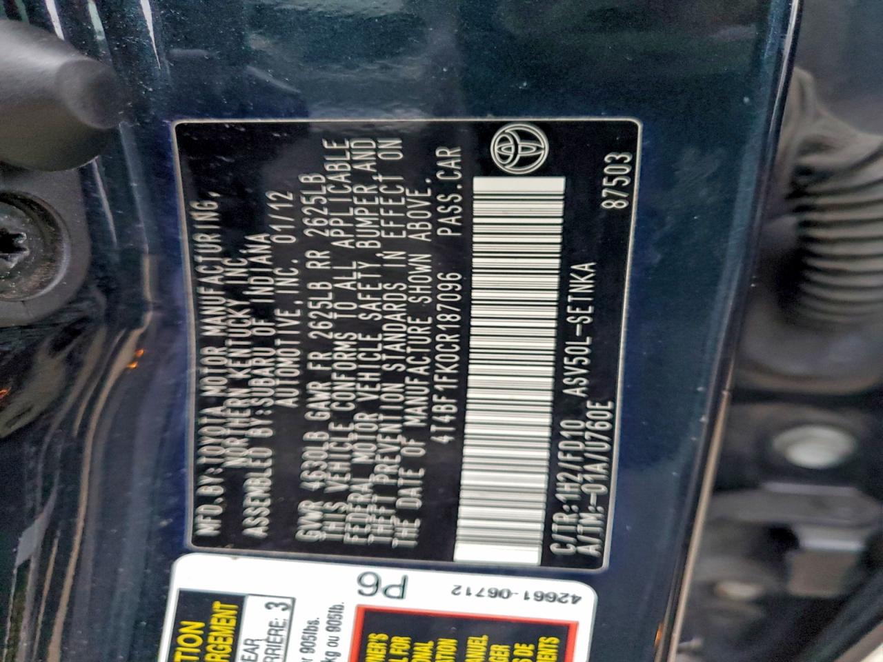 Toyota Camry Base Image 7