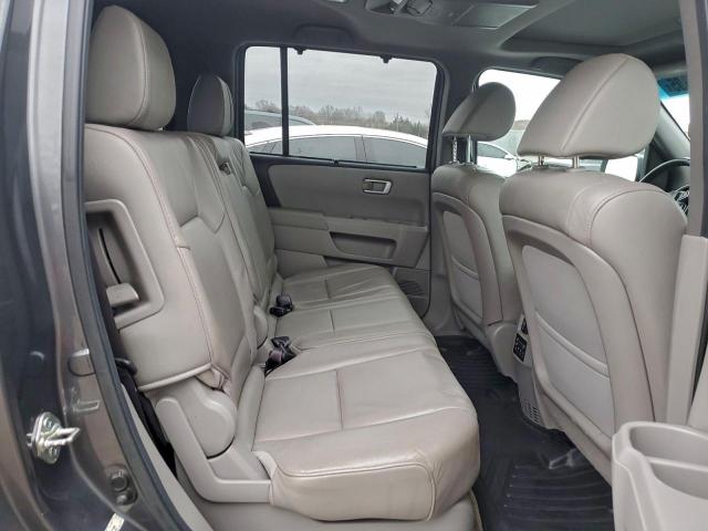 Honda Pilot Touring Image 5