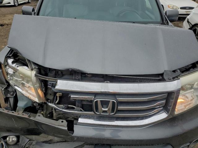 Honda Pilot Touring Image 8