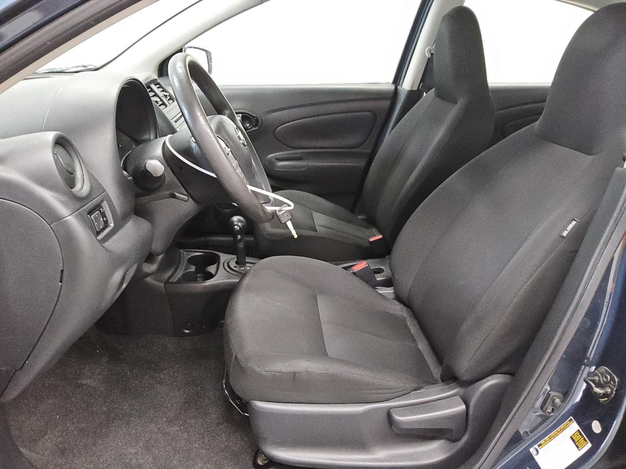 Nissan Versa S Image 12