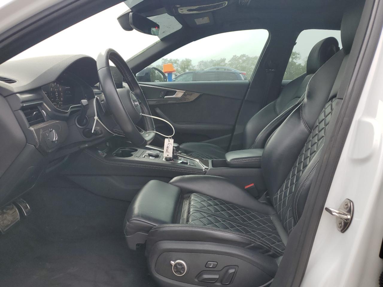 Audi S4 Premium Plus Image 6