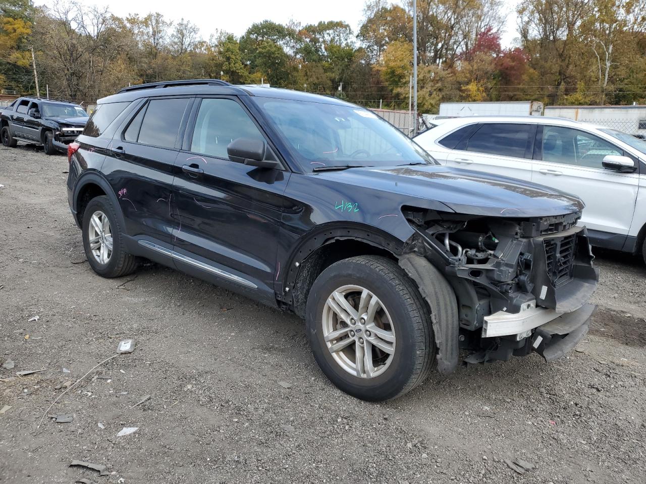 Ford Explorer Xlt Image 11