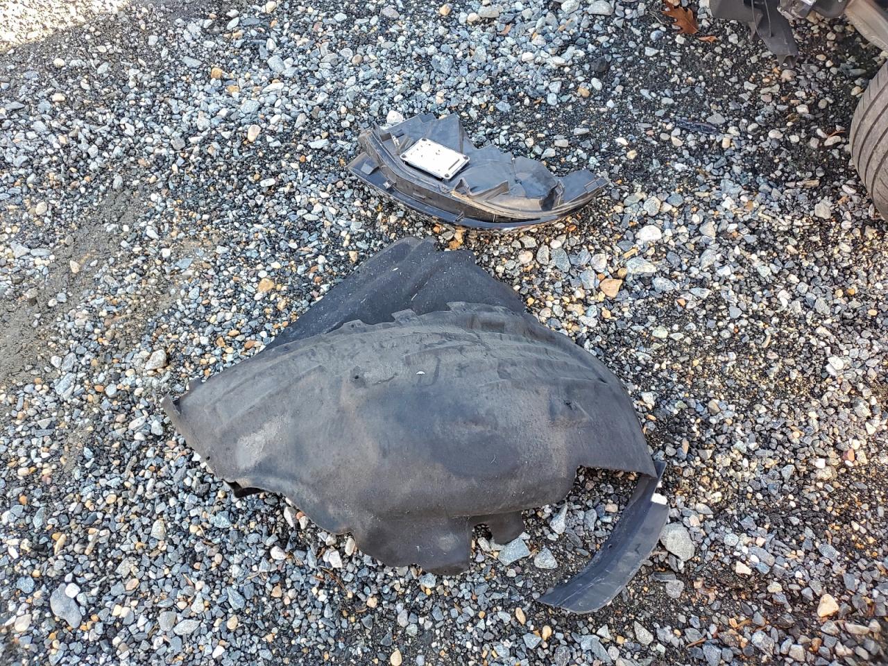 Ford Explorer Xlt Image 12