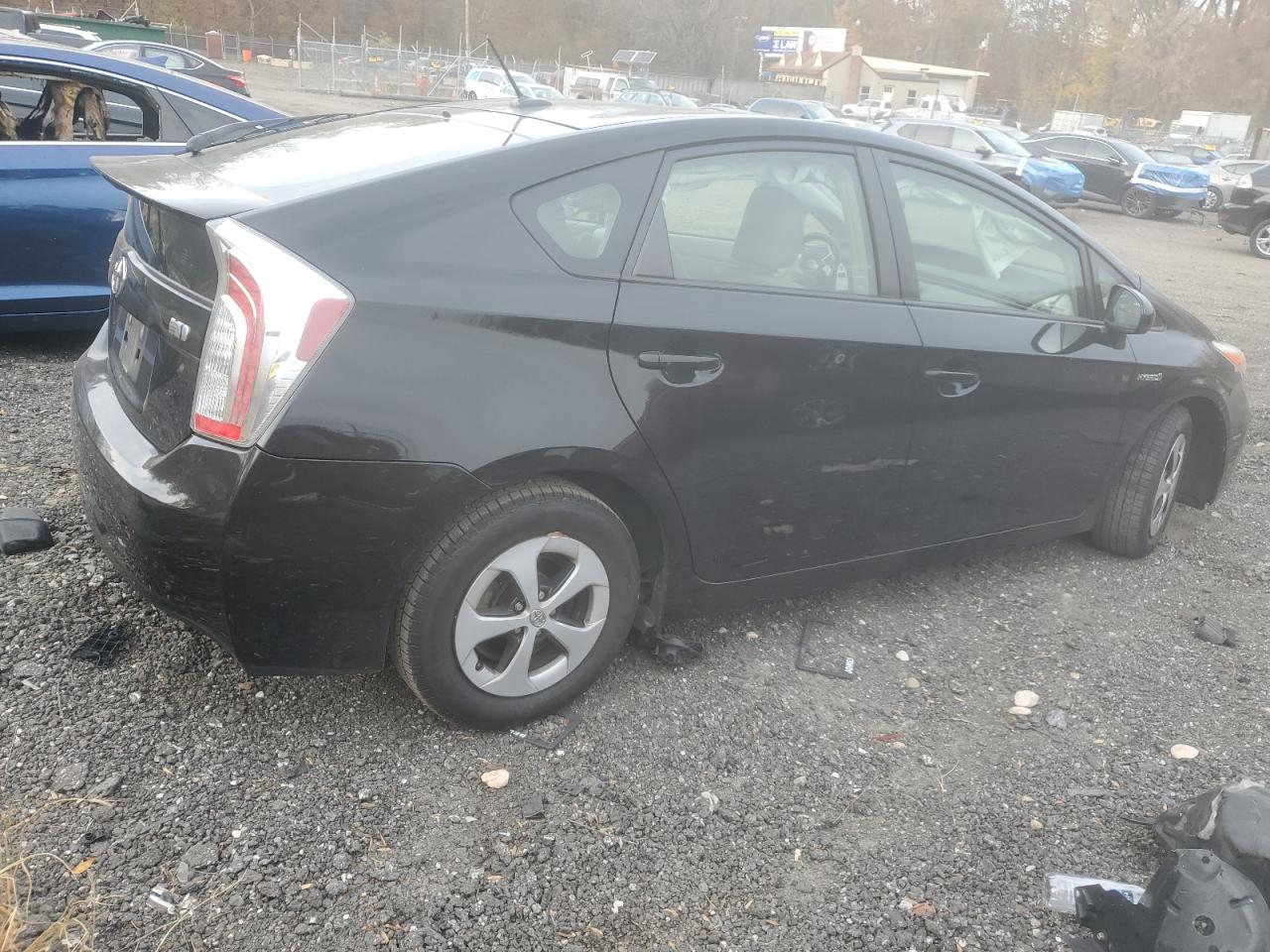 Toyota Prius Image 12