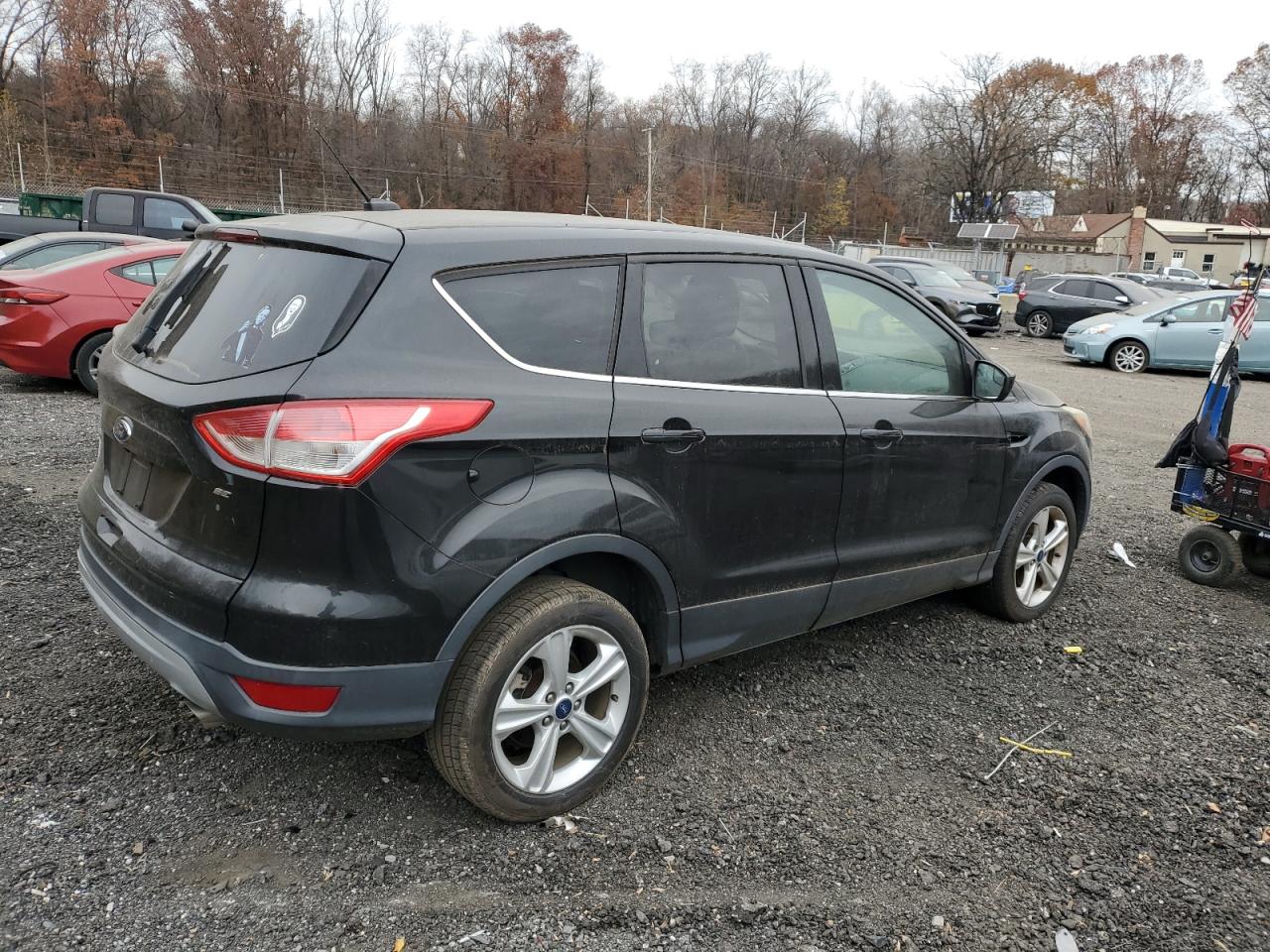 Ford Escape Se Image 4
