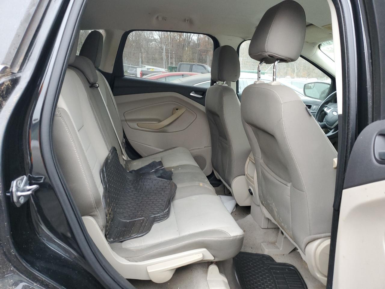 Ford Escape Se Image 11