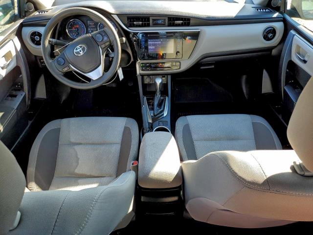 Toyota Corolla L Image 11