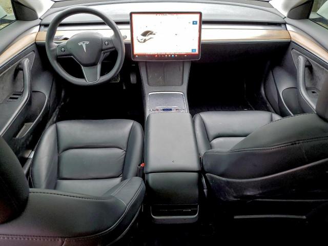 Tesla Model 3 Image 4