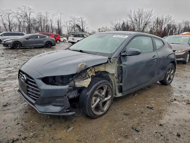  Salvage Hyundai VELOSTER