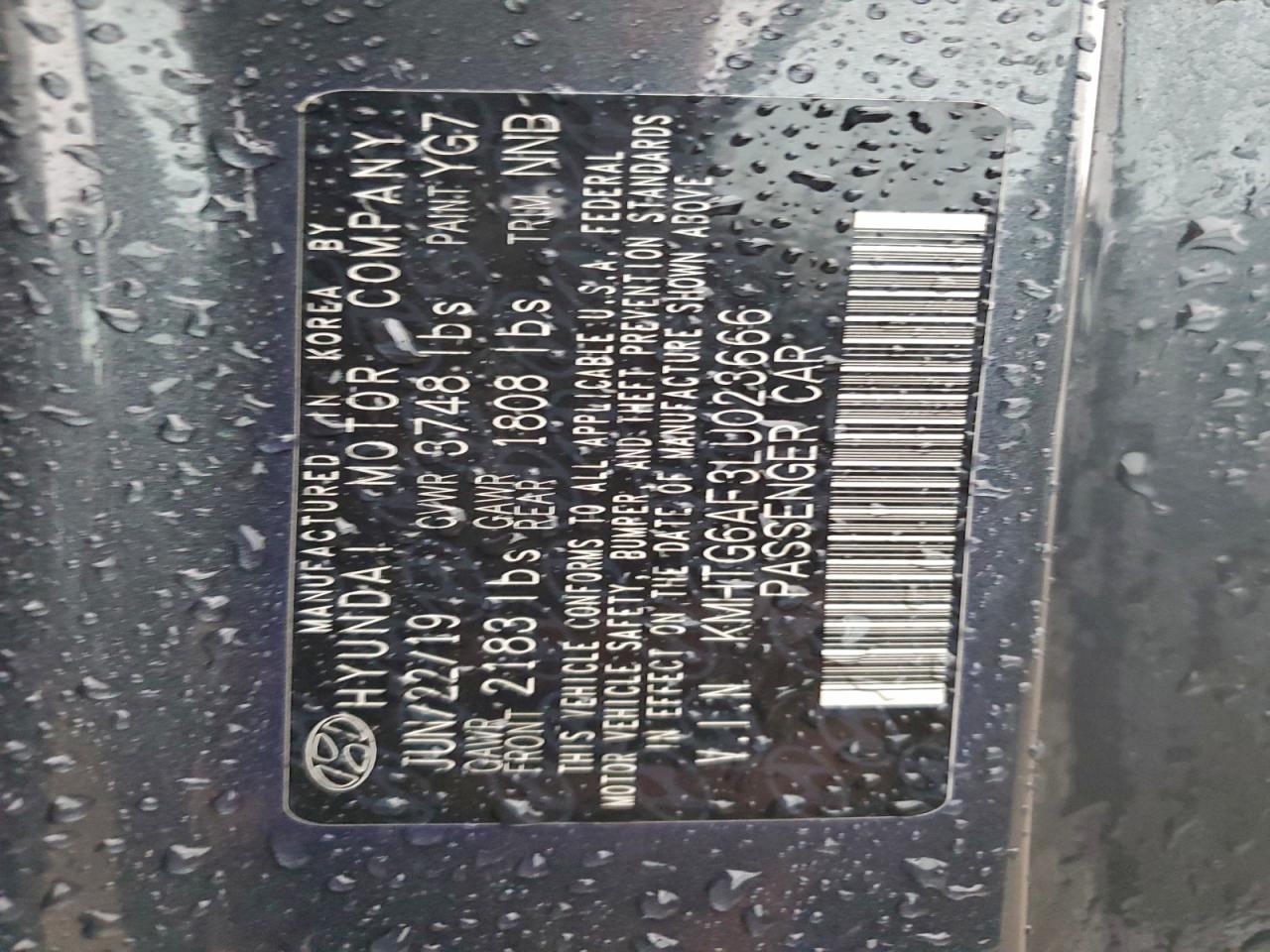 Hyundai VELOSTER Base Image 10