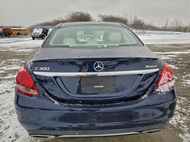 Mercedes-Benz C-Class 300 4matic Image 12