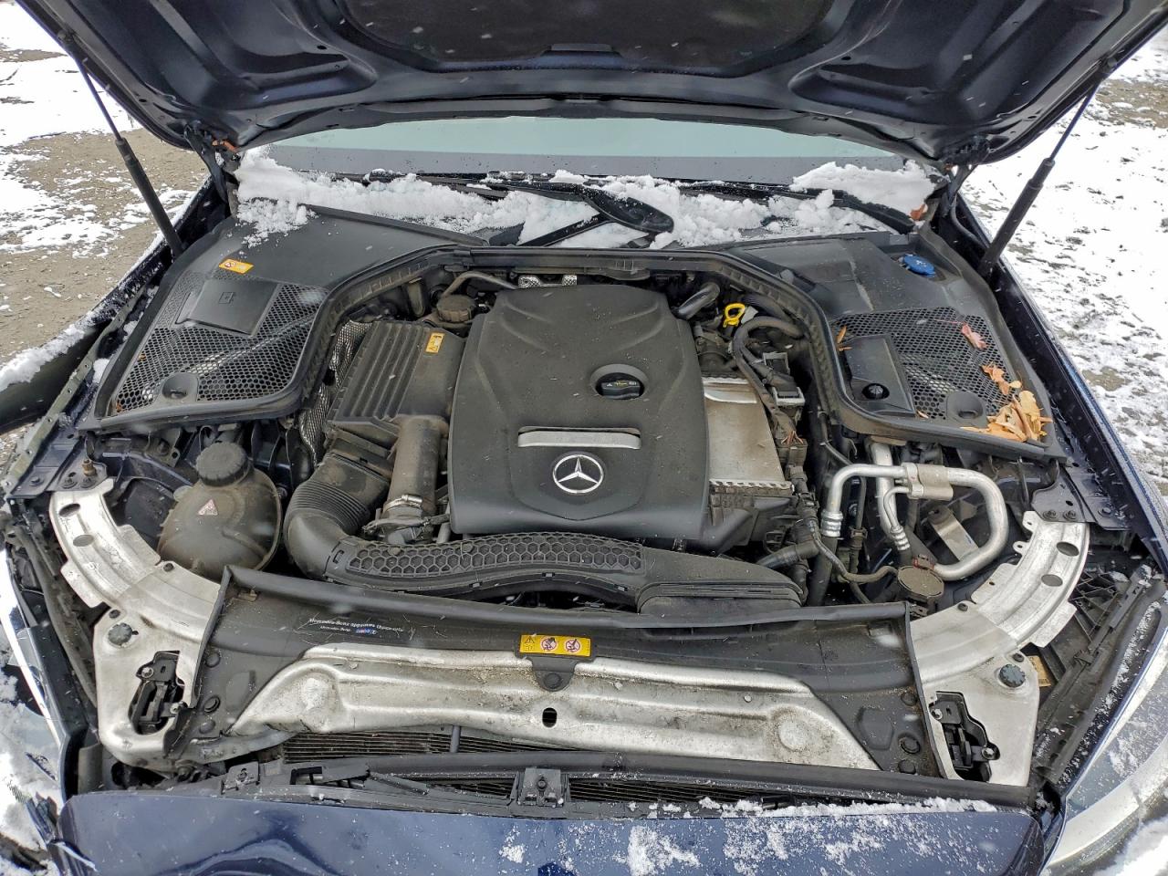 Mercedes-Benz C-Class 300 4matic Image 11
