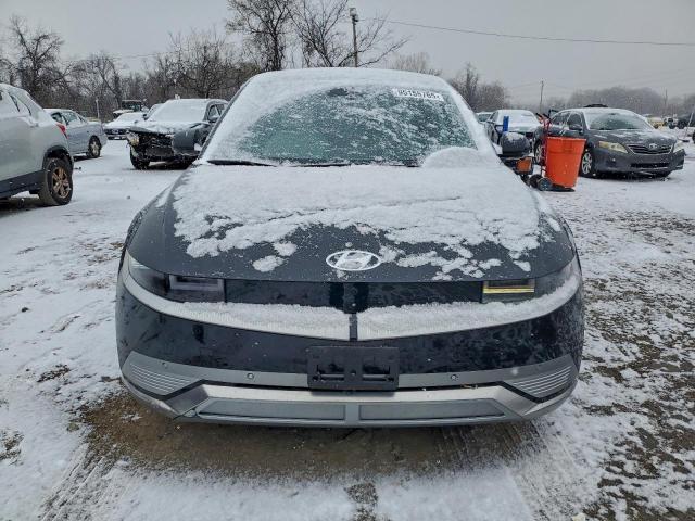 Hyundai Ioniq Limited Image 6