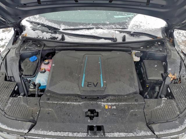 Hyundai Ioniq Limited Image 10