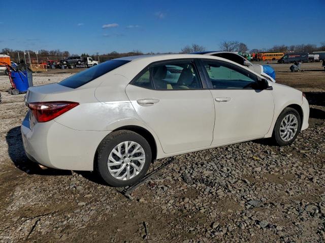 Toyota Corolla L Image 11