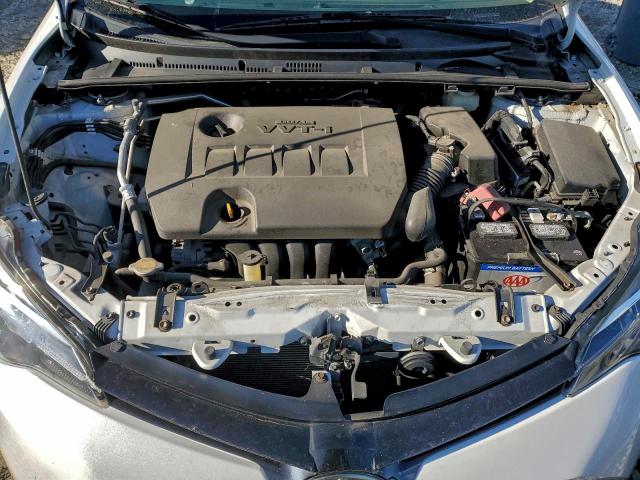 Toyota Corolla L Image 5