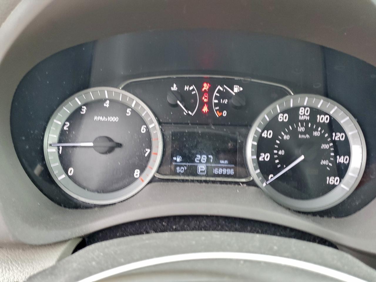 Nissan Sentra S Image 4