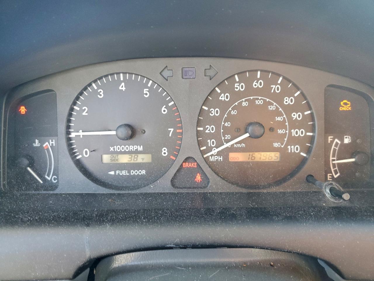 Toyota Corolla Ce Image 7