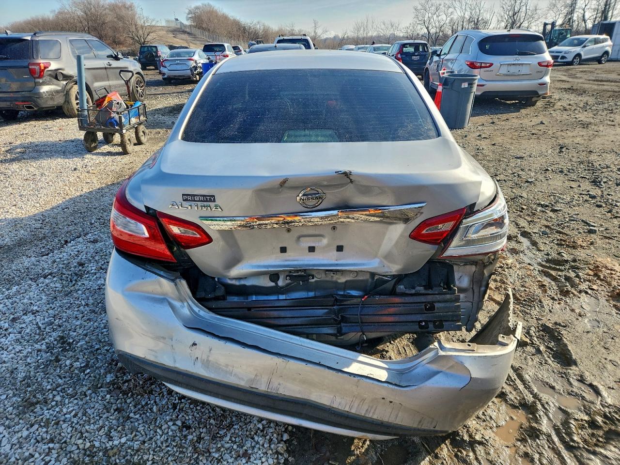 Nissan Altima 2.5 Image 10