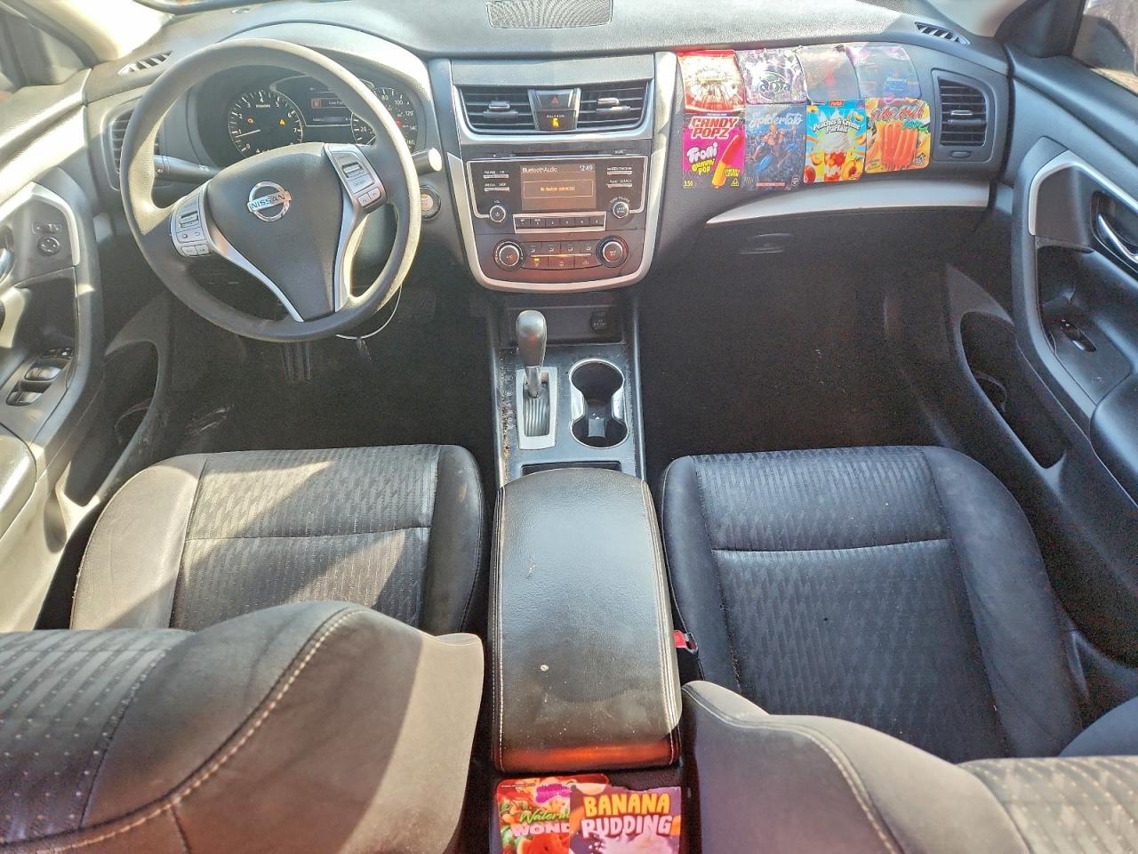 Nissan Altima 2.5 Image 9