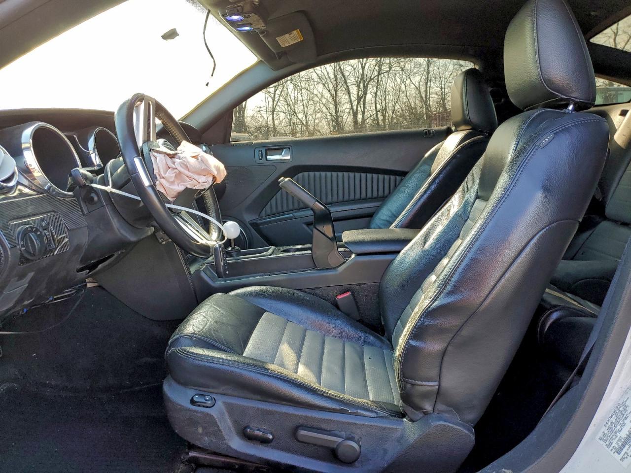 Ford Mustang Gt Image 4