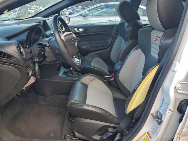 Ford Fiesta St Image 6