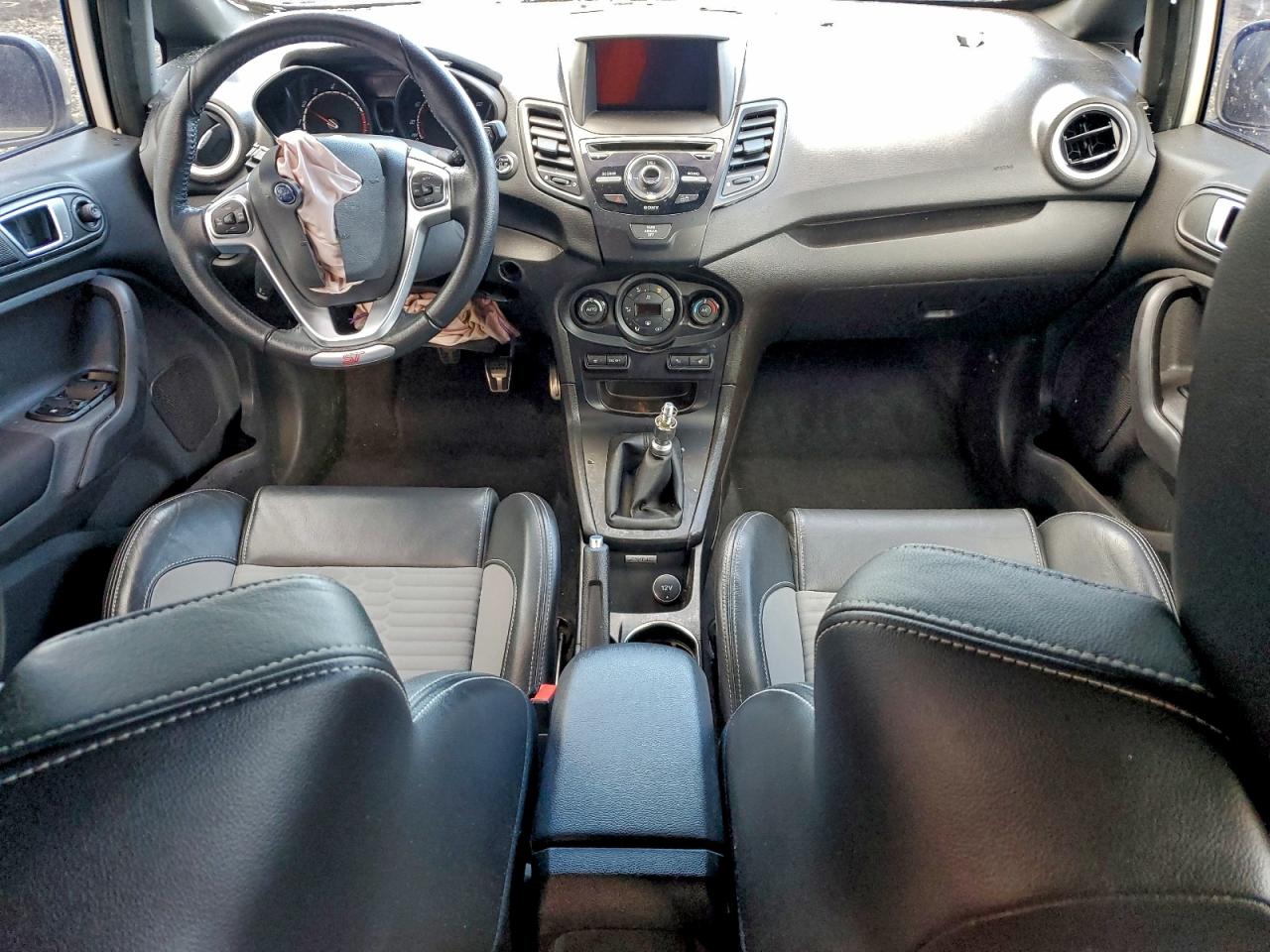 Ford Fiesta St Image 7