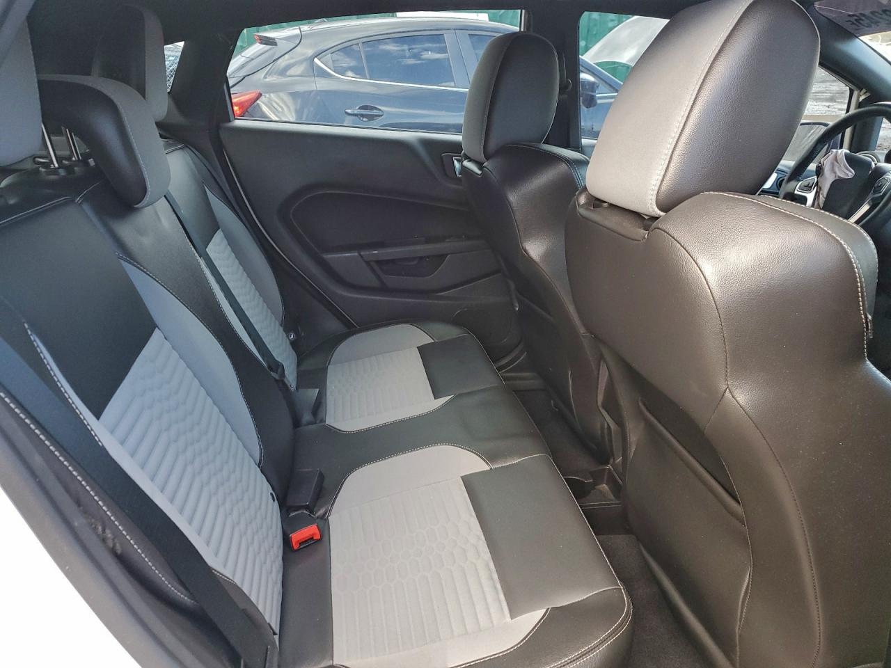 Ford Fiesta St Image 3