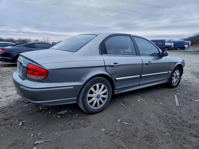 Hyundai SONATA Gls Image 3