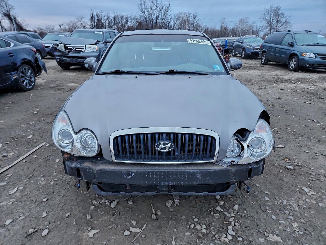 Hyundai SONATA Gls Image 5