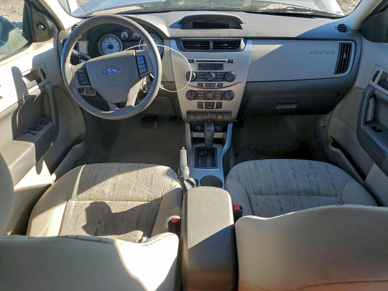 Ford Focus Se Image 11