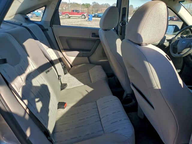 Ford Focus Se Image 4