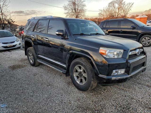 Toyota 4Runner Sr5 Image 3