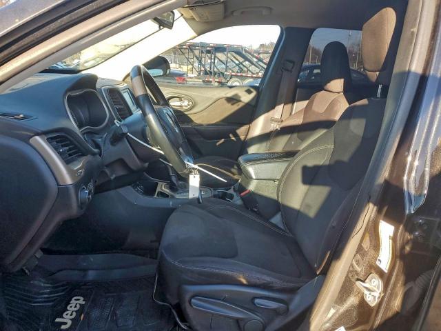 Jeep Grand Cherokee Latitude Image 4