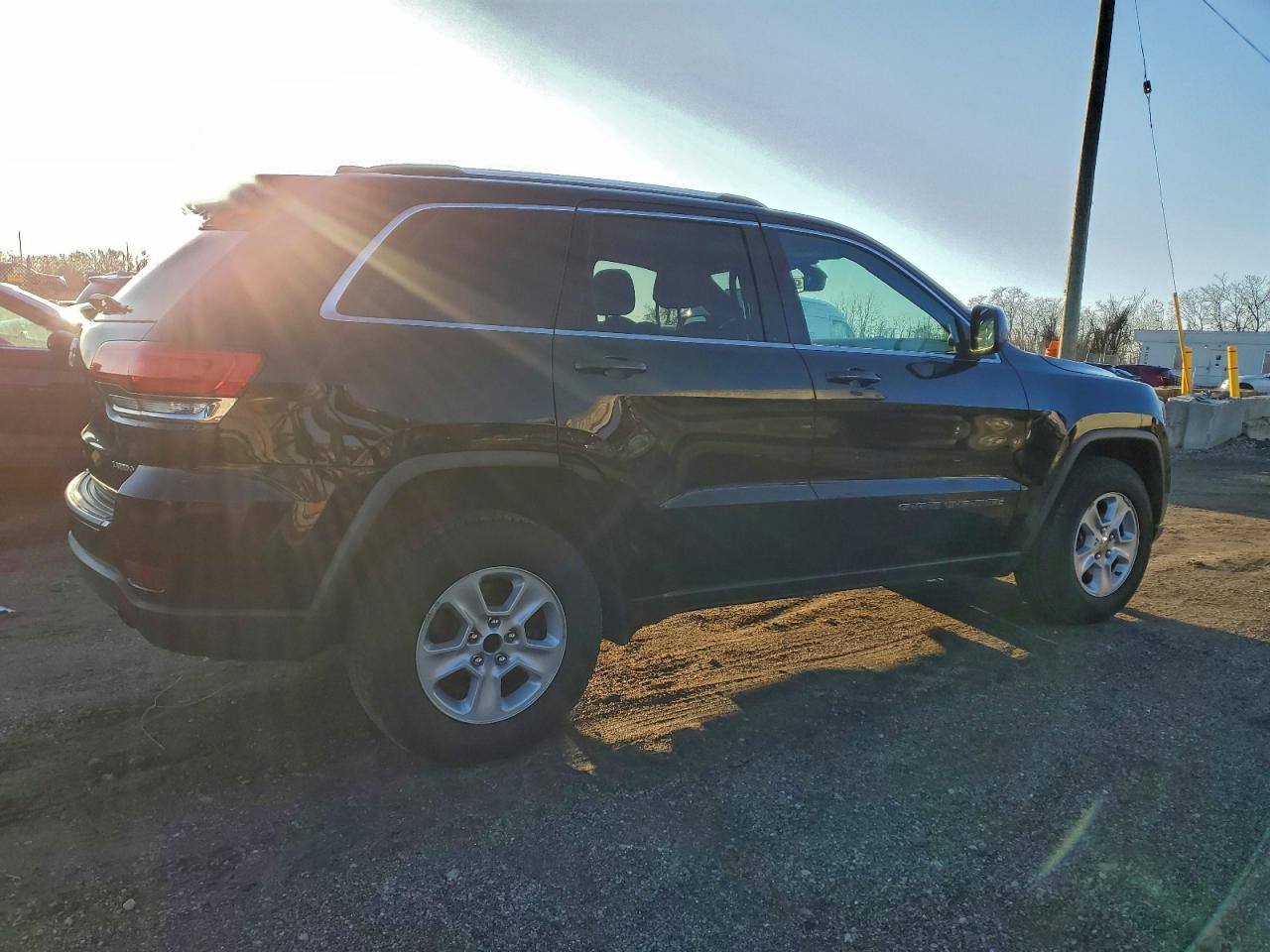 Jeep Grand Cherokee Laredo Image 5