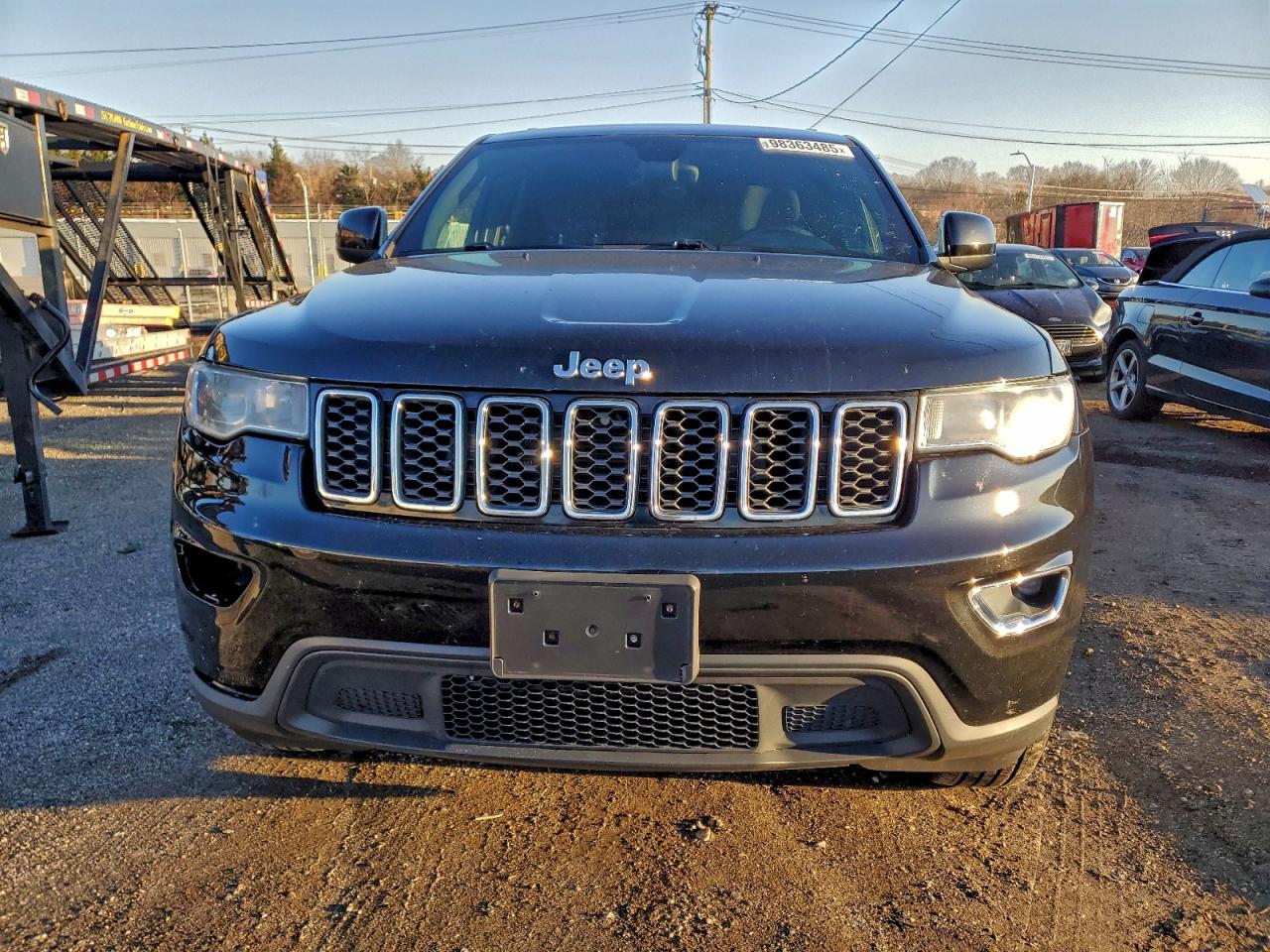 Jeep Grand Cherokee Laredo Image 6