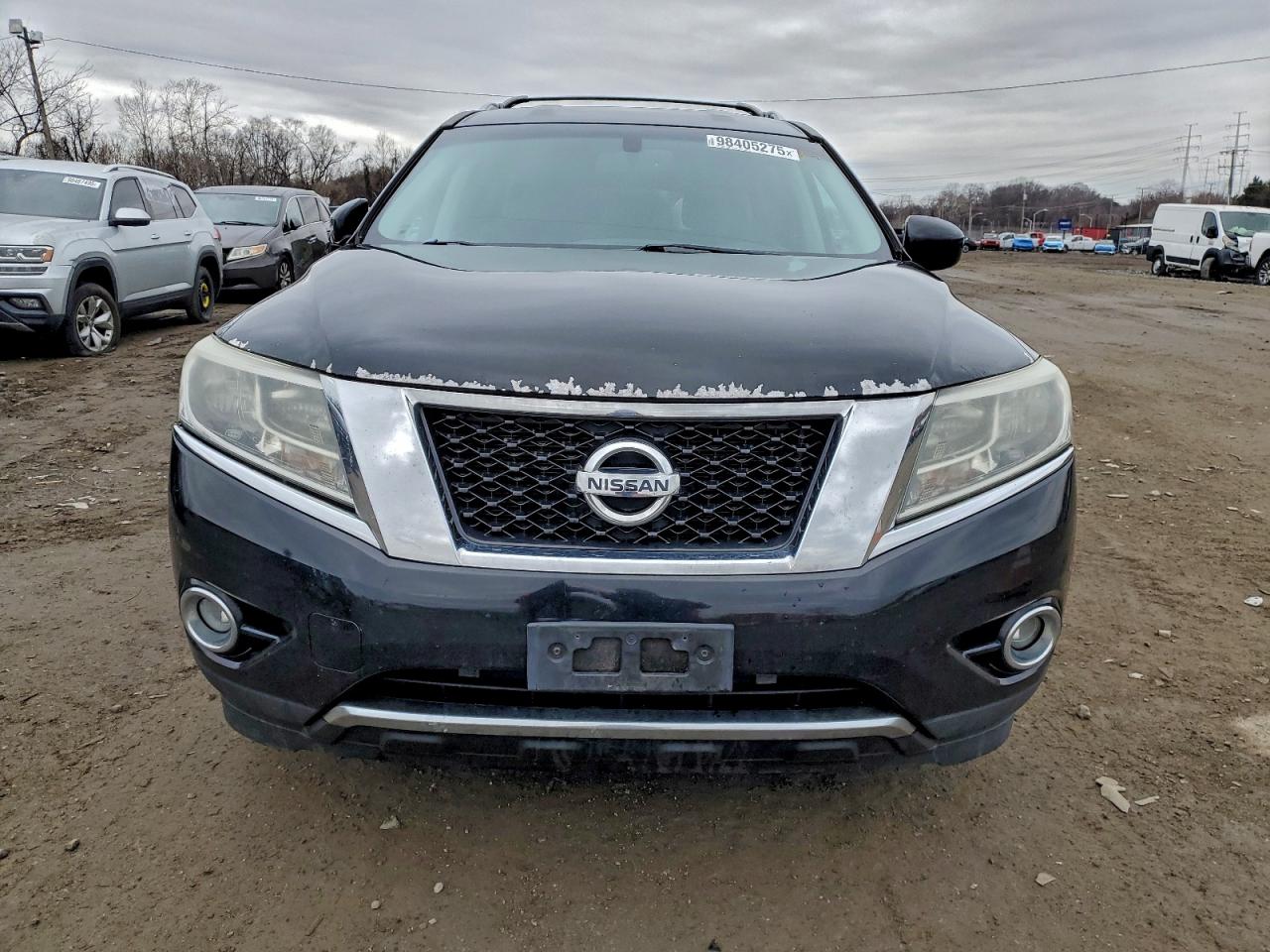 Nissan Pathfinder S Image 8
