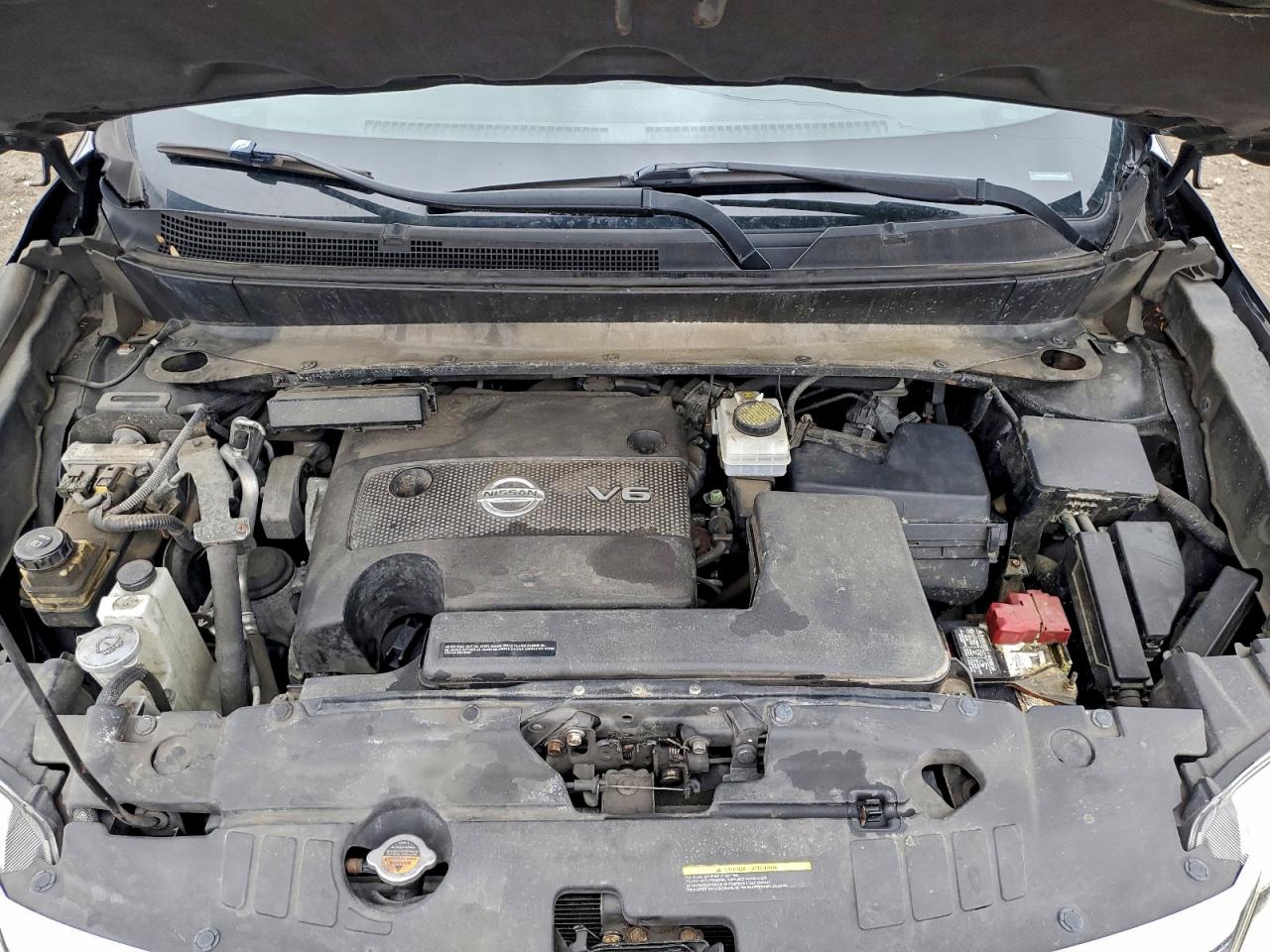 Nissan Pathfinder S Image 11