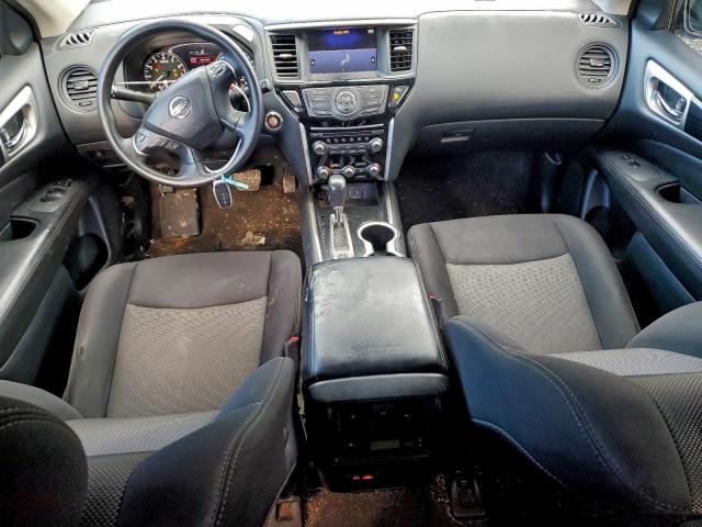 Nissan Pathfinder S Image 8